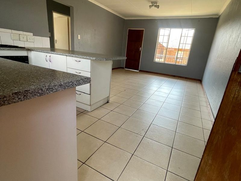 TWO BEDROOMS AND ONE FULL BATHROOM - Photo 5