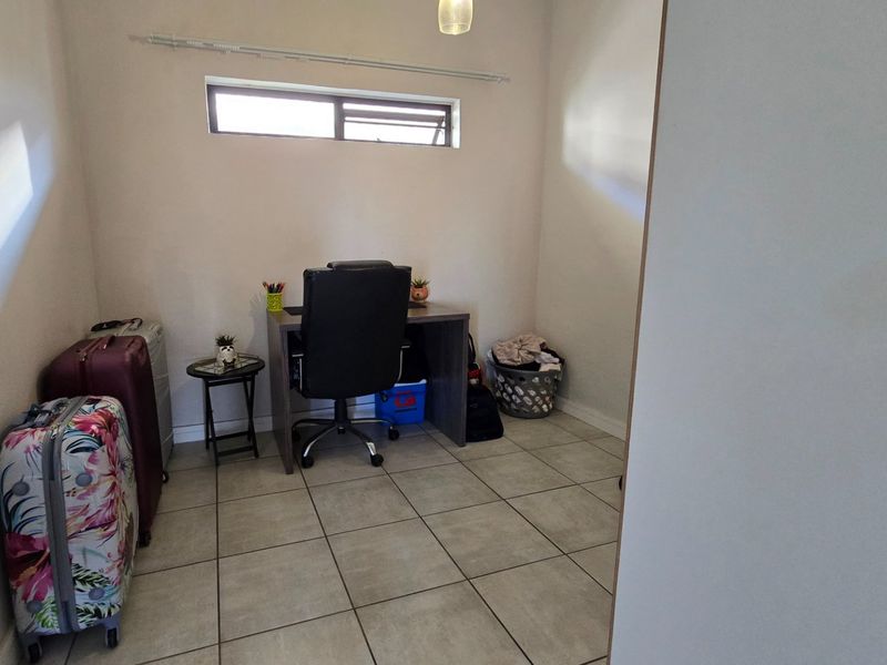 2 Bedroom 1 Bathroom Apartment For Rent in Green Park Lifestyle Estate - Photo 8