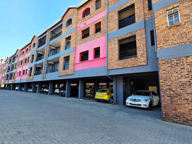 1 Bedroom Apartment For Sale in Ravenswood - The Waldorf - Photo 2
