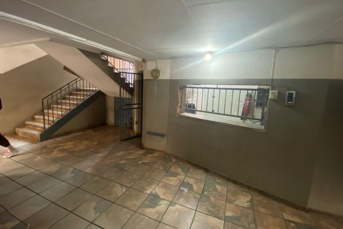 2 bedroom apartment for sale in sunnyside  - Photo 2