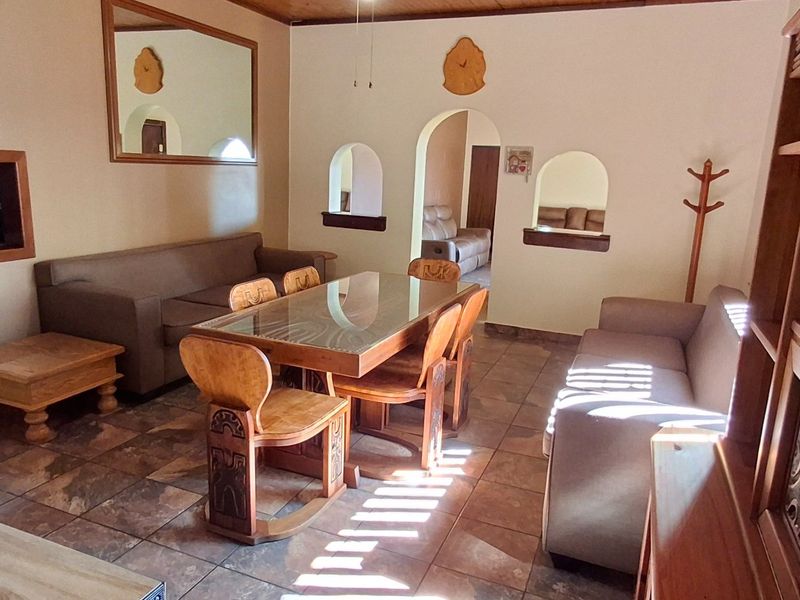 BEAUTIFUL FAMILY HOUSE WITH FLAT FOR SALE - Photo 8