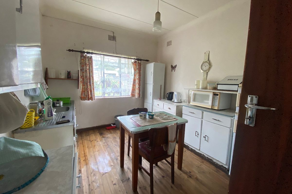PPRA Registered CAMBRIDGE HOME R995000.00 - Photo 4