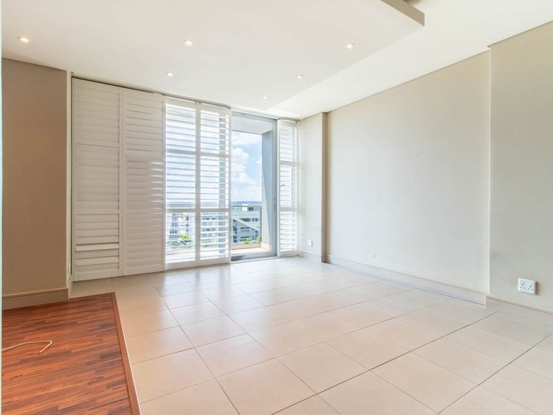 Rare North-Facing 2 Bedroom Apartment in Prime Bedford Square Position - Photo 2