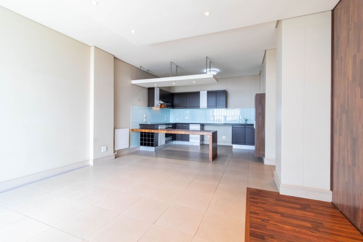Rare North-Facing 2 Bedroom Apartment in Prime Bedford Square Position - Photo 4