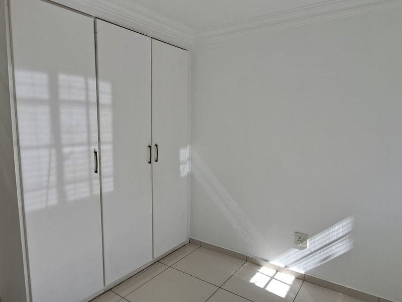 This beautifully renovated unit is perfectly situated in the heart of Dowerglen - Photo 10