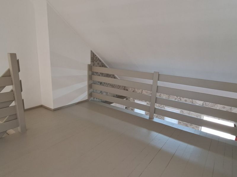 This beautifully renovated unit is perfectly situated in the heart of Dowerglen - Photo 7