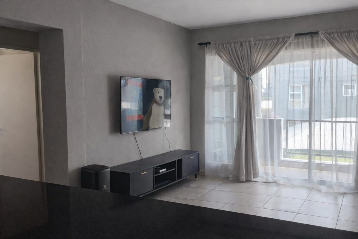 Apartment has 2-Bedroom with 1-Bathroom ,Kitchen and a Living room - Photo 5