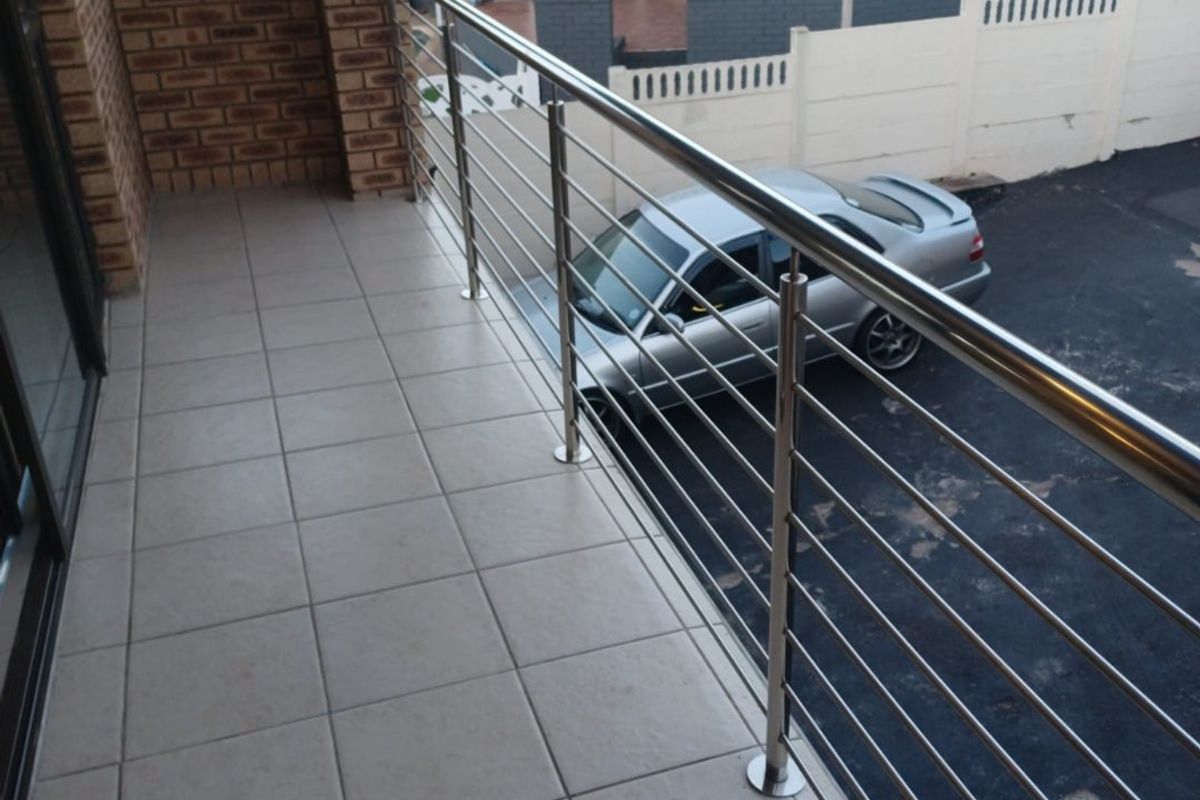 2 Bedroom Granny cottage for rent in Brighton Beach R7000pm - Photo 3