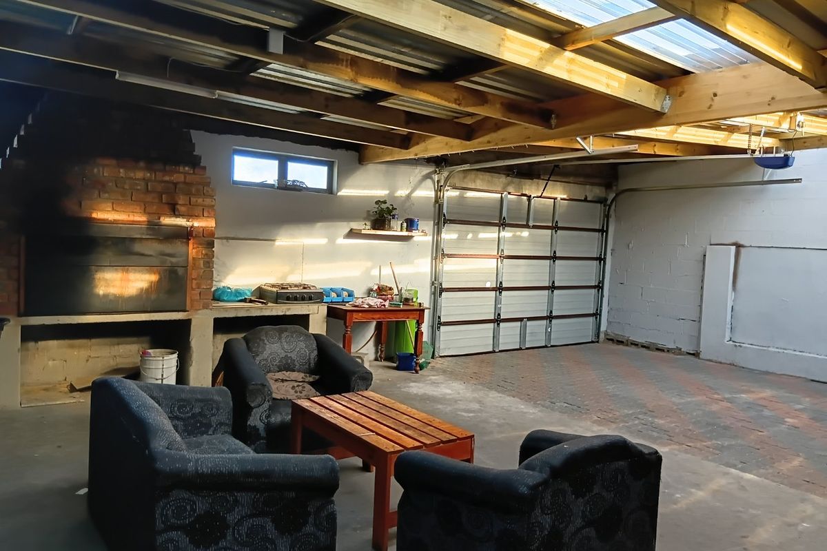 4 Bedroom house for sale in Heather Park - Photo 4