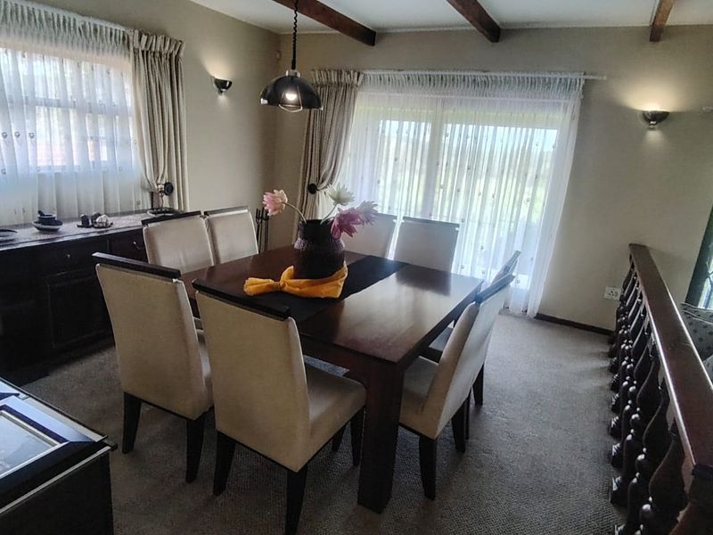 6 BEDROOM HOUSE IN BAYSVILLE  - Photo 8
