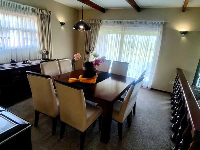 6 BEDROOM HOUSE IN BAYSVILLE  - Photo 8