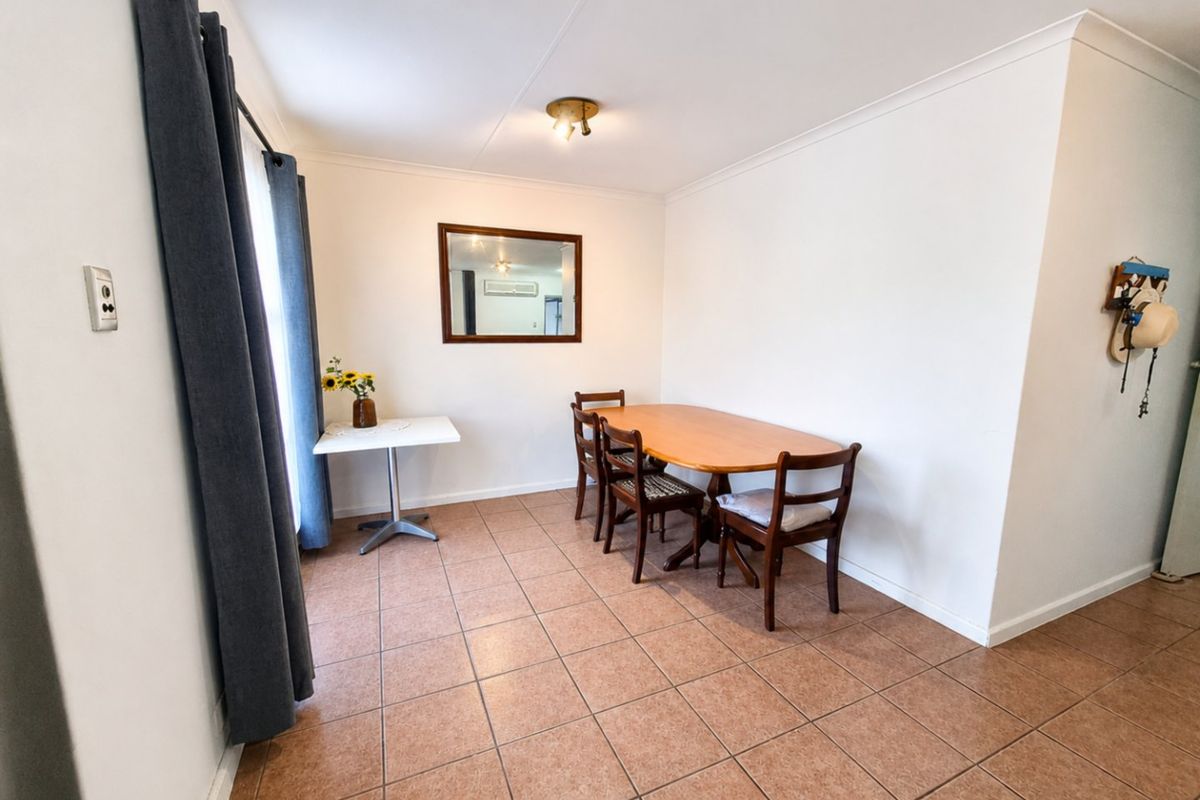 3 Bedroom Home for Sale in Belhar - Photo 4