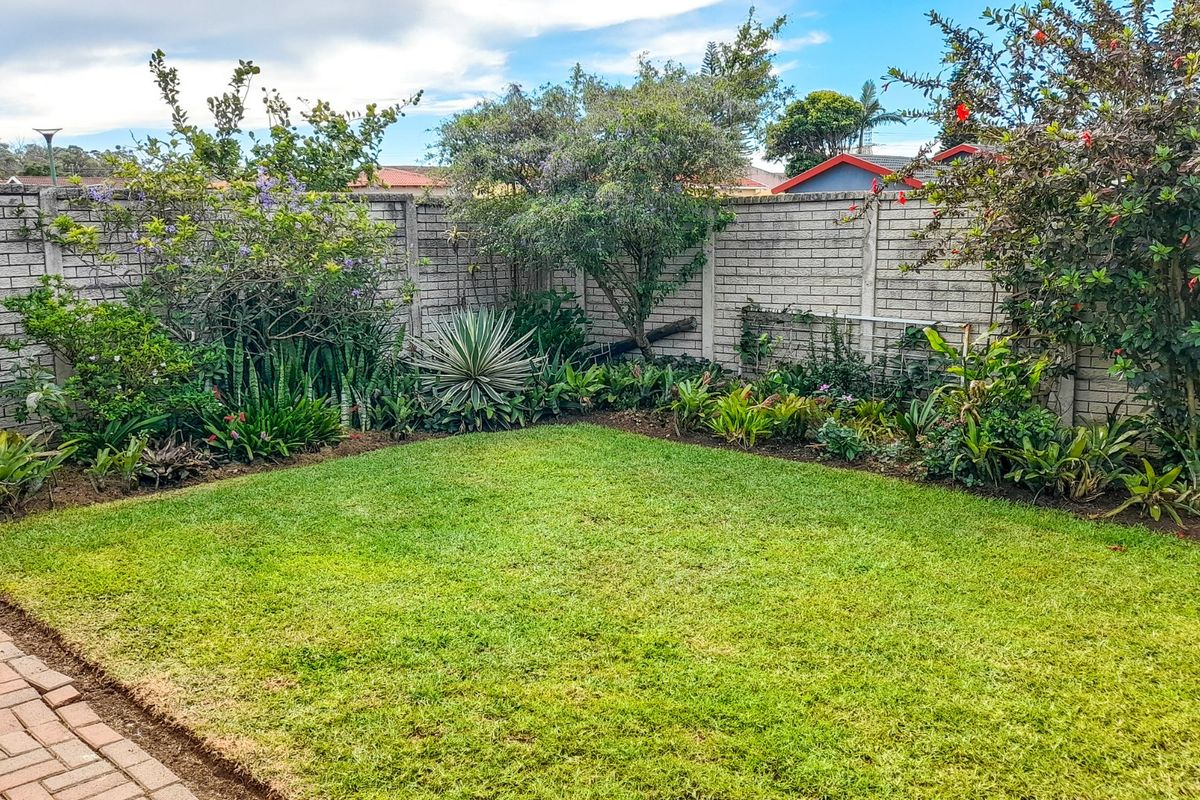 Two Separate Homes on One Erf – Ideal Dual-Living Opportunity - Photo 4