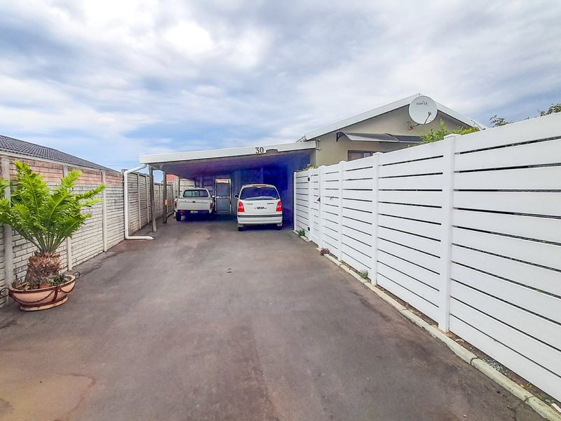 Two Separate Homes on One Erf – Ideal Dual-Living Opportunity - Photo 3