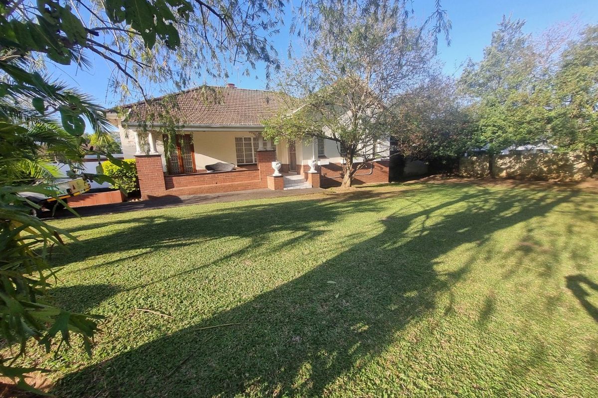 First Time Available in 25 Years – Prime Scottsville Opportunity on Over 1700sqm - Photo 2