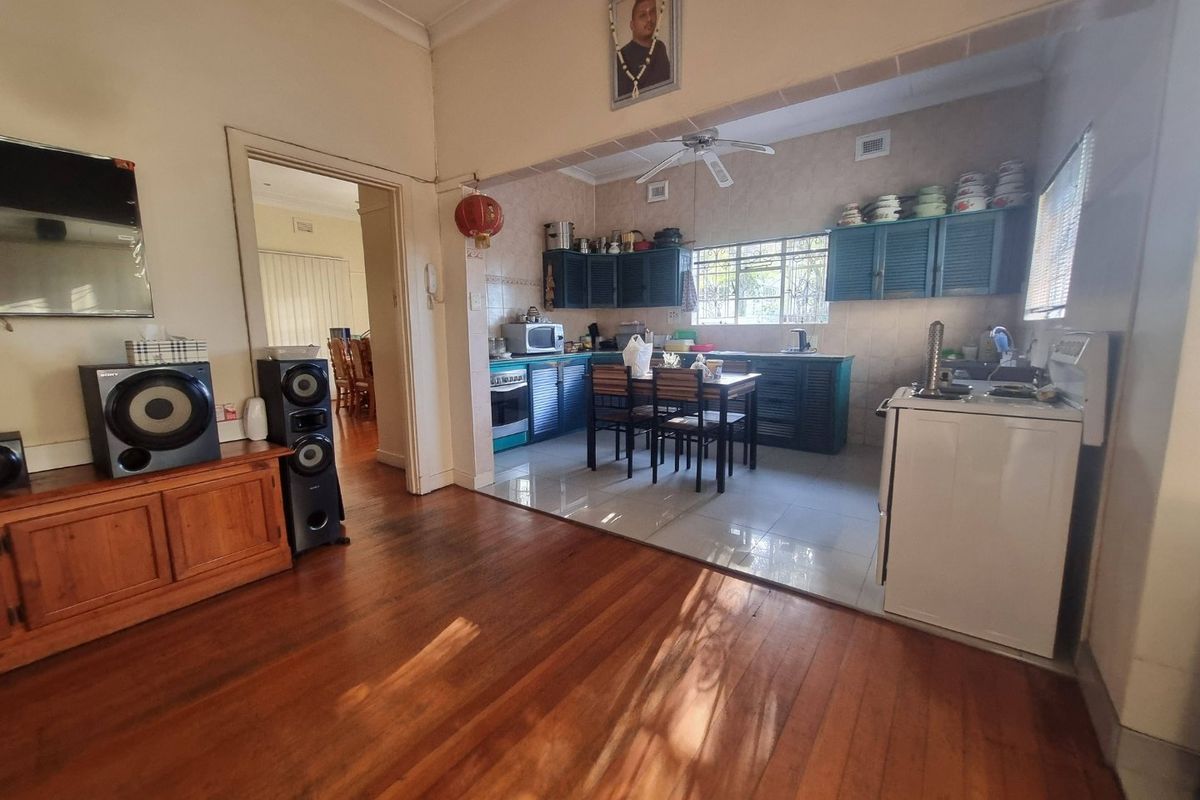 First Time Available in 25 Years – Prime Scottsville Opportunity on Over 1700sqm - Photo 4