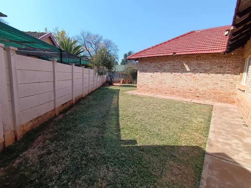 3 Bedroom house for sale in Stilfontein - Photo 7