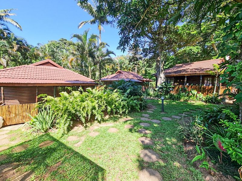 Exciting Investment Opportunity: Multi-Unit Small Holding with Development Potential - Photo 3