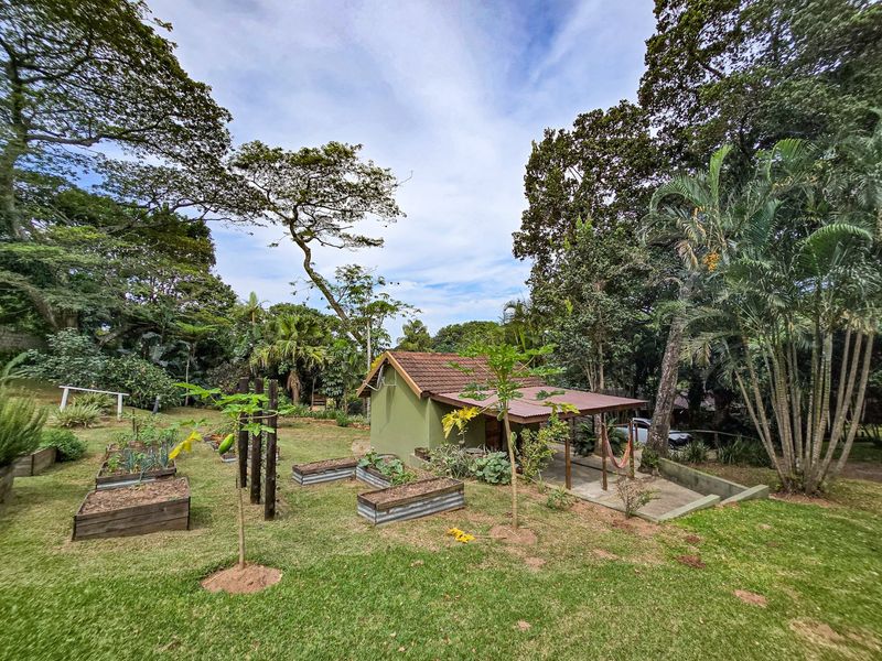 Exciting Investment Opportunity: Multi-Unit Small Holding with Development Potential - Photo 10