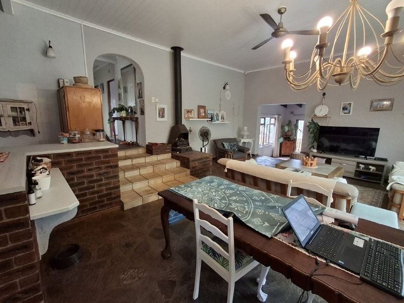 Charming Family Home With A Separate Flatlet - Located In The Coastal Village of Southbroom... - Photo 3
