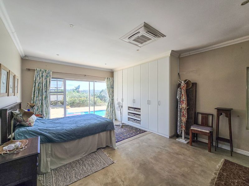 Rare Single-Level Home with River and Breaker Sea Views  - Photo 8