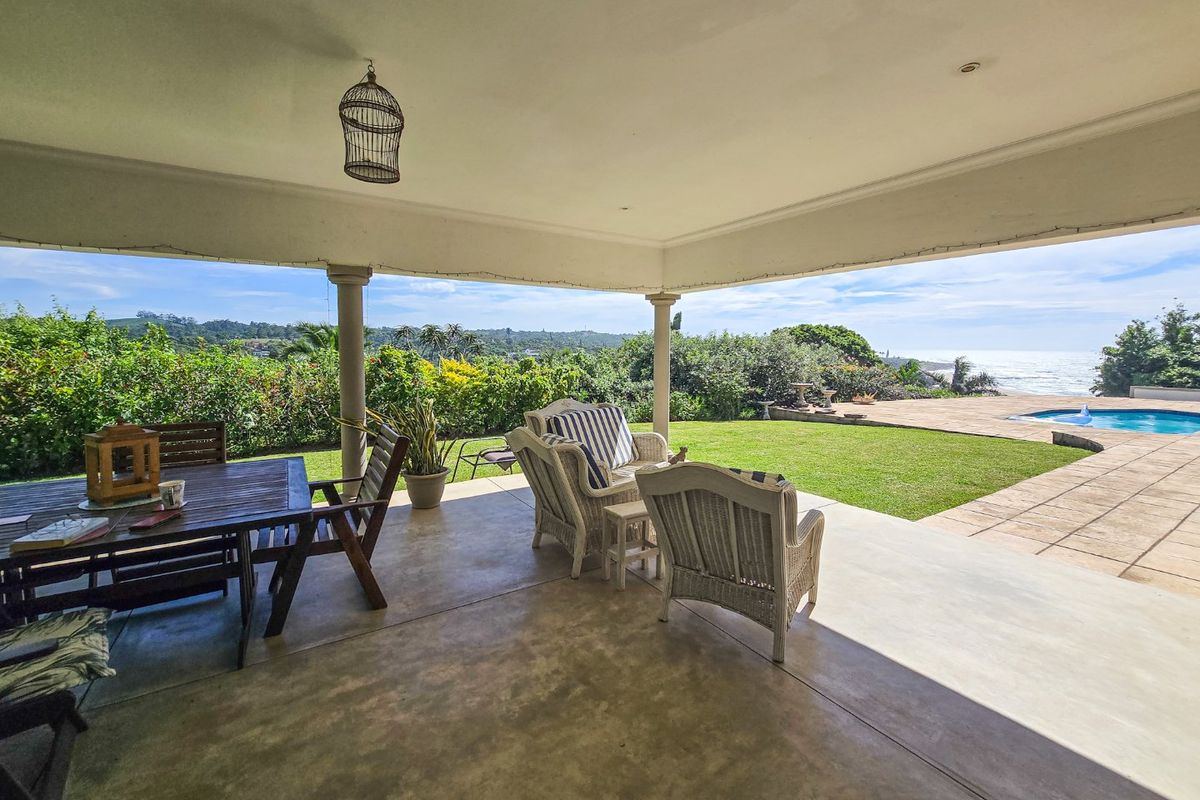 Rare Single-Level Home with River and Breaker Sea Views  - Photo 4