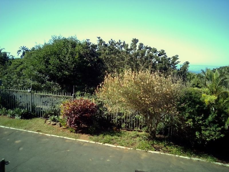 Ideal Lock up and Go Townhouse in Scottburgh  - Photo 5