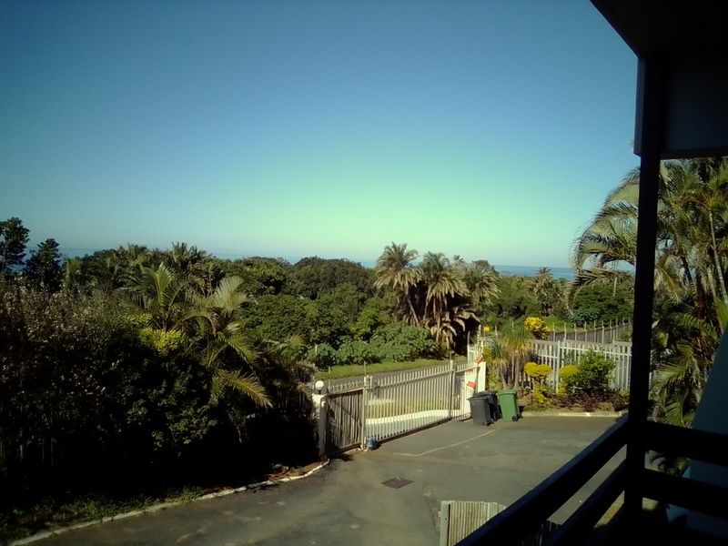 Ideal Lock up and Go Townhouse in Scottburgh  - Photo 6
