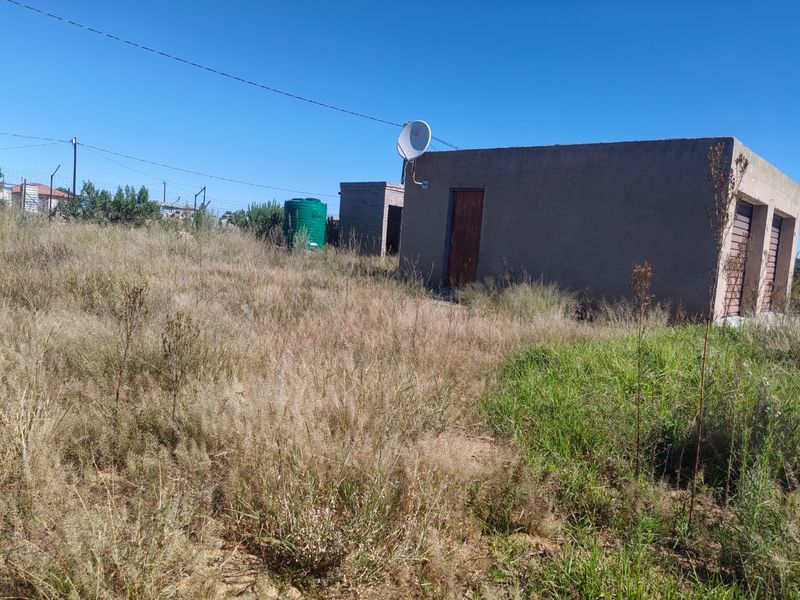 Stand in Kwena Moloto with 2 garages - Photo 6