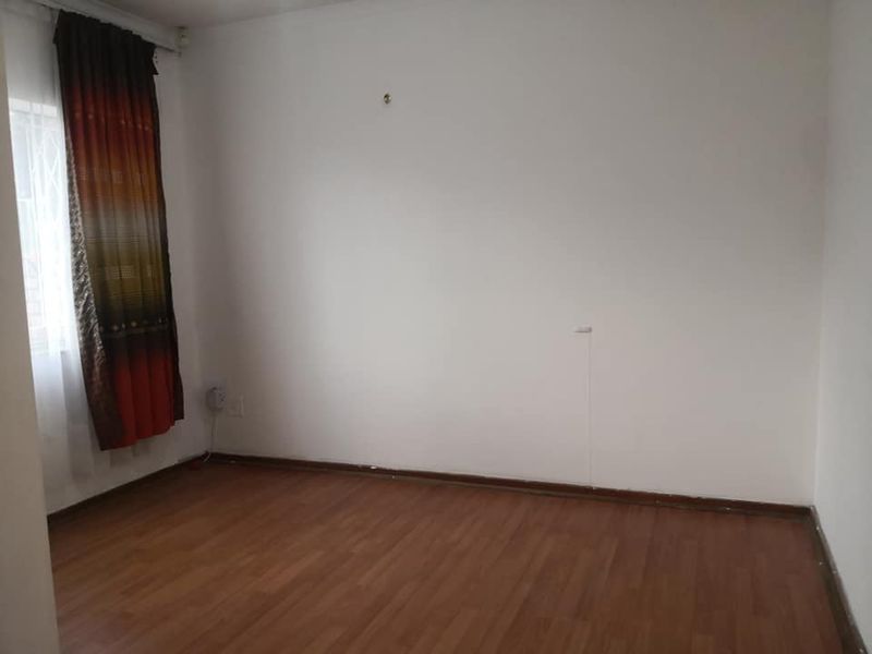 Spacious 2-Bedroom Simplex for Rent – Prime Location   - Photo 10
