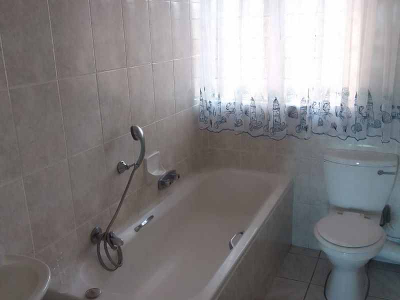 Fully furnished Studio Apartment to rent at Manaba Beach - Photo 7