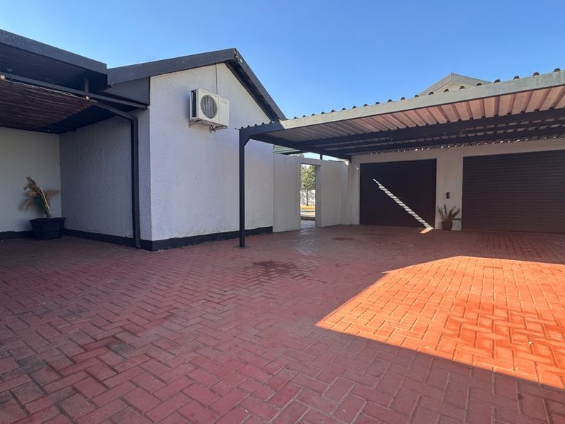 Four bedrooms. Turn the key in Risiville. - Photo 3