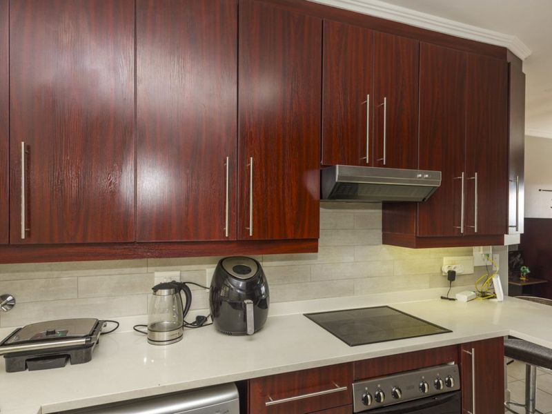 Immaculate 2-Bedroom Townhouse for Sale in Greenstone – Secure, Pet-Friendly Living - Photo 7