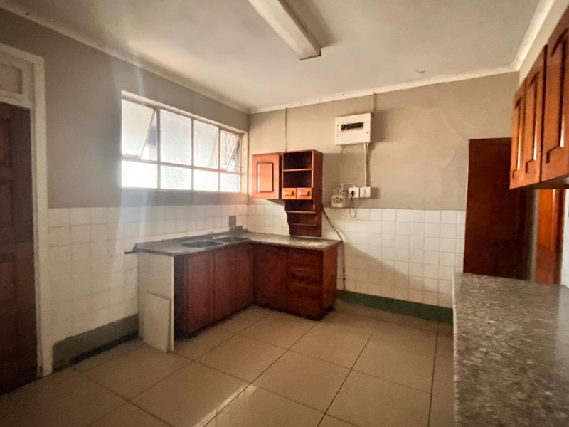 Shared Accommodation: 2 Rooms, R4000 Each - Photo 3
