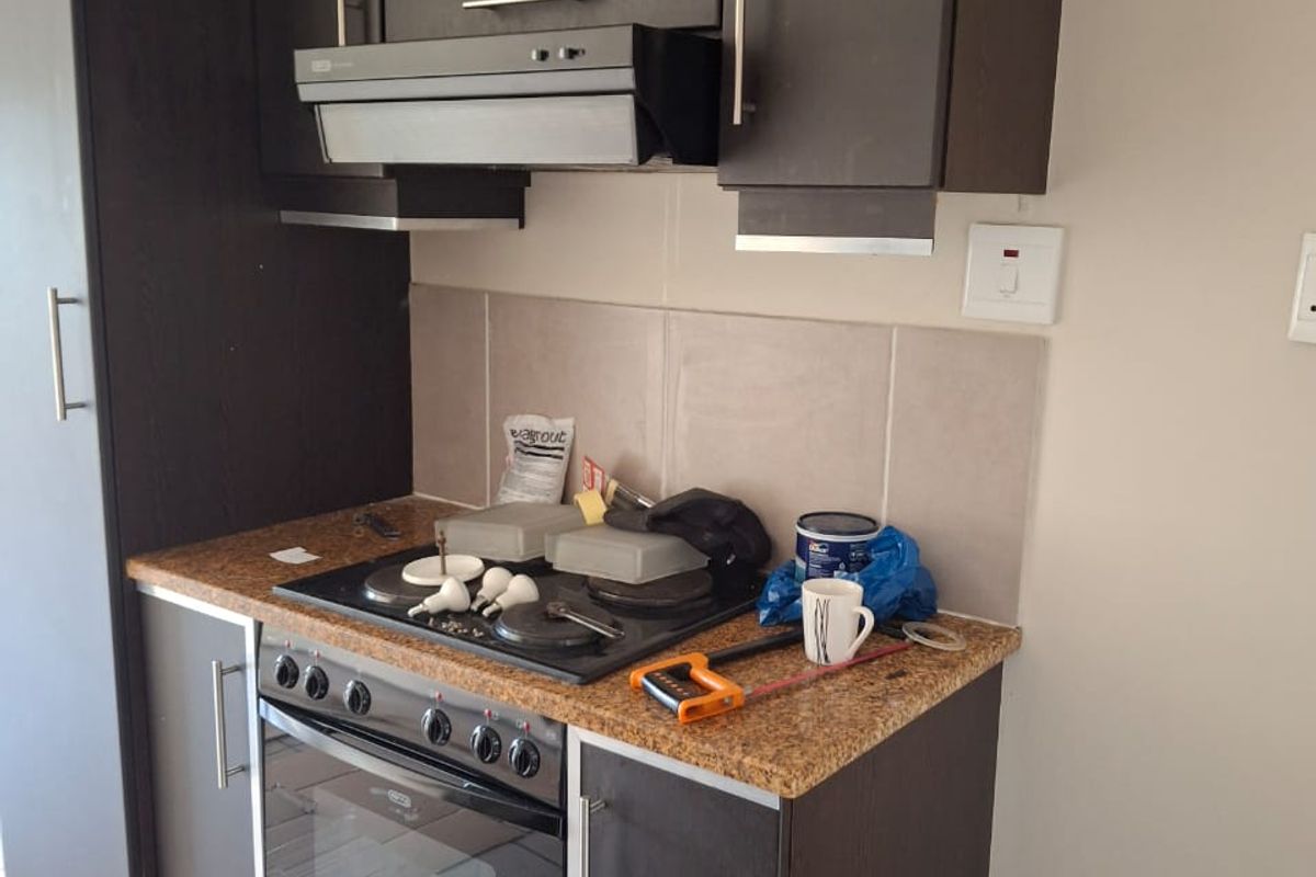 2 Bedrooms, 1 Bathroom Apartment To Let In Sherwood, Durban - Photo 4