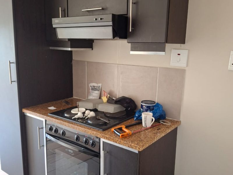 2 Bedrooms, 1 Bathroom Apartment To Let In Sherwood, Durban - Photo 4