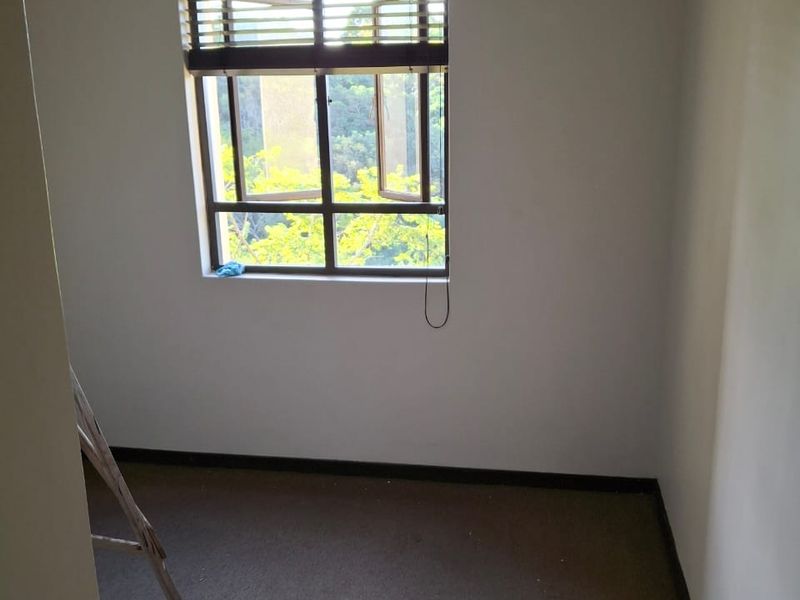 2 Bedrooms, 1 Bathroom Apartment To Let In Sherwood, Durban - Photo 5
