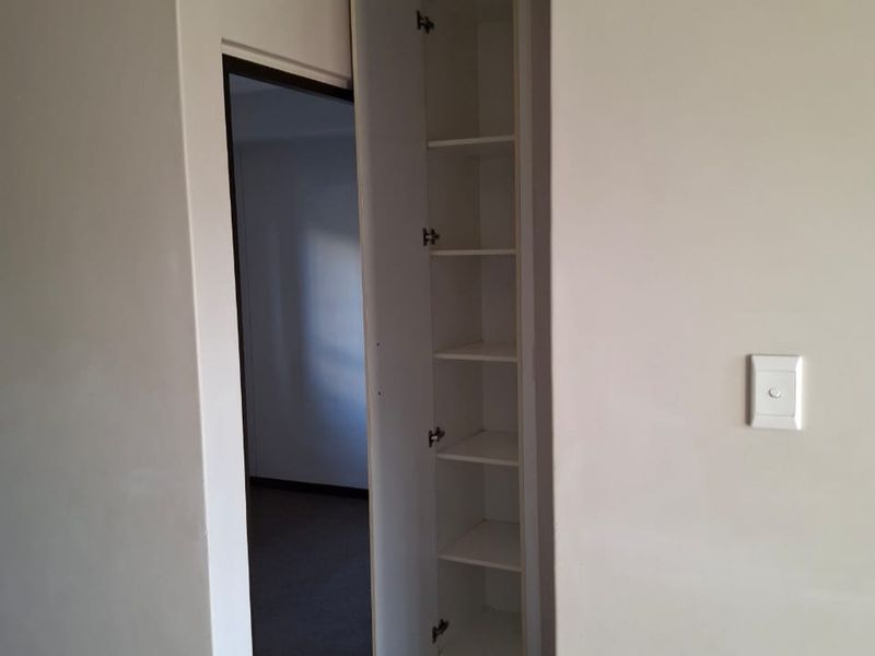 2 Bedrooms, 1 Bathroom Apartment To Let In Sherwood, Durban - Photo 2