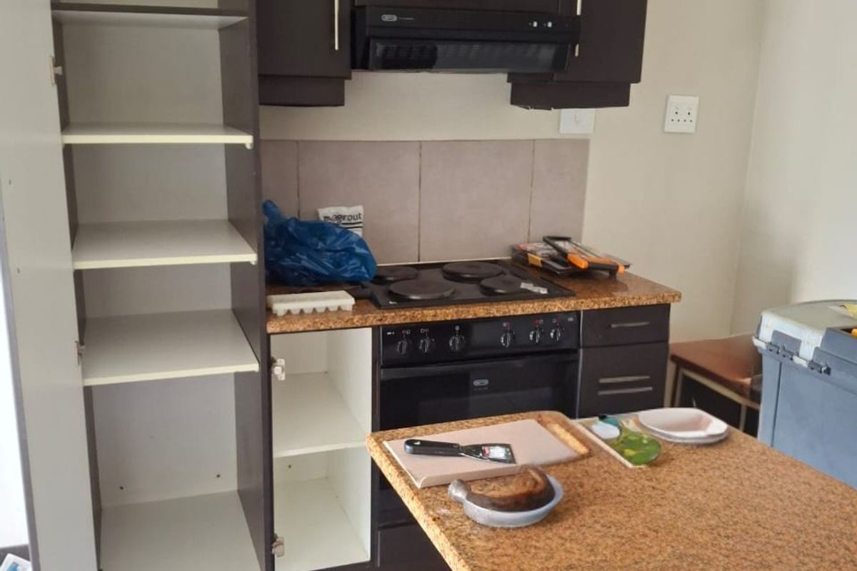 2 Bedrooms, 1 Bathroom Apartment To Let In Sherwood, Durban - Photo 3