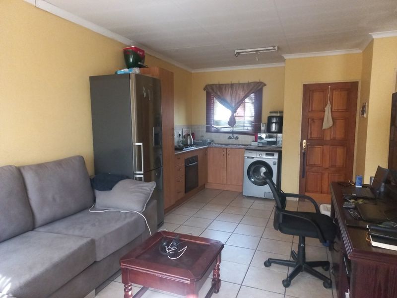 AFFORDABLE, SAFE & SECURE SIMPLEX IN KOSMOSDAL - Photo 4