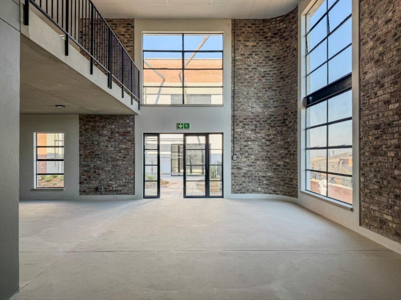 Warehouse and Office Space To Let Near The N1 - Photo 4