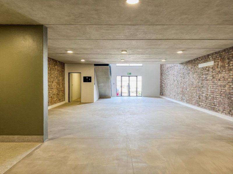 Warehouse and Office Space To Let Near The N1 - Photo 10