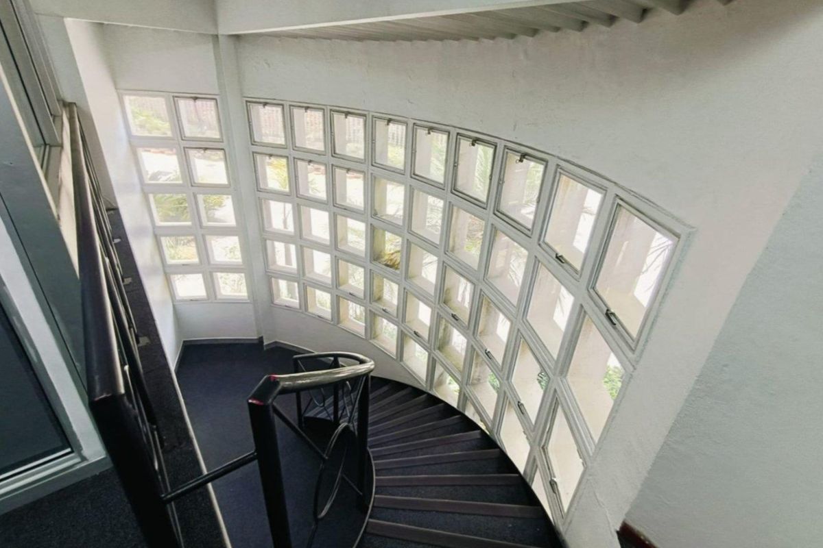 Modern Commercial Space To Rent in Halfway House, Midrand - Photo 4