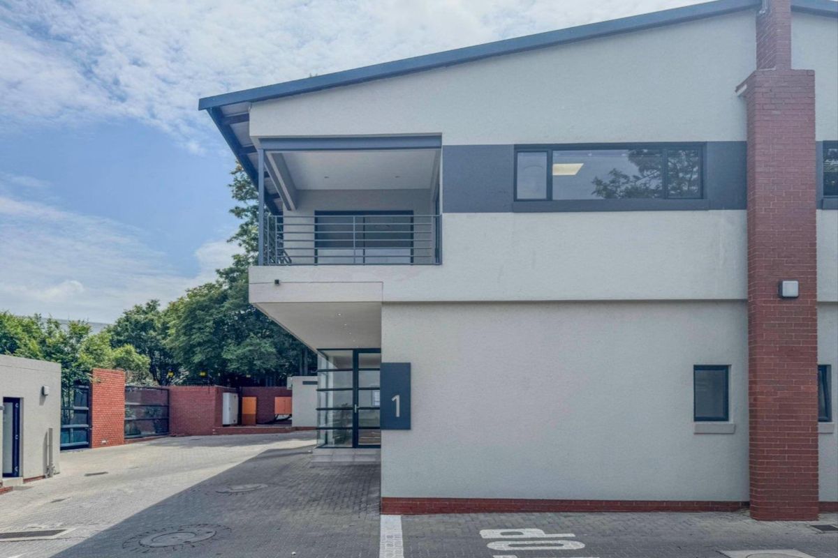 240m2 Commercial Space To Let in Midrand Business Park - Photo 5