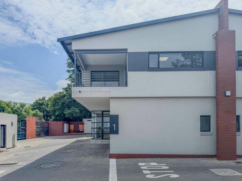 240m2 Commercial Space To Let in Midrand Business Park - Photo 5