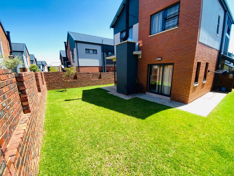 Modern 3-Bedroom Double-Storey Home to Rent in Baltimore Lifestyle Estate!!! - Photo 2