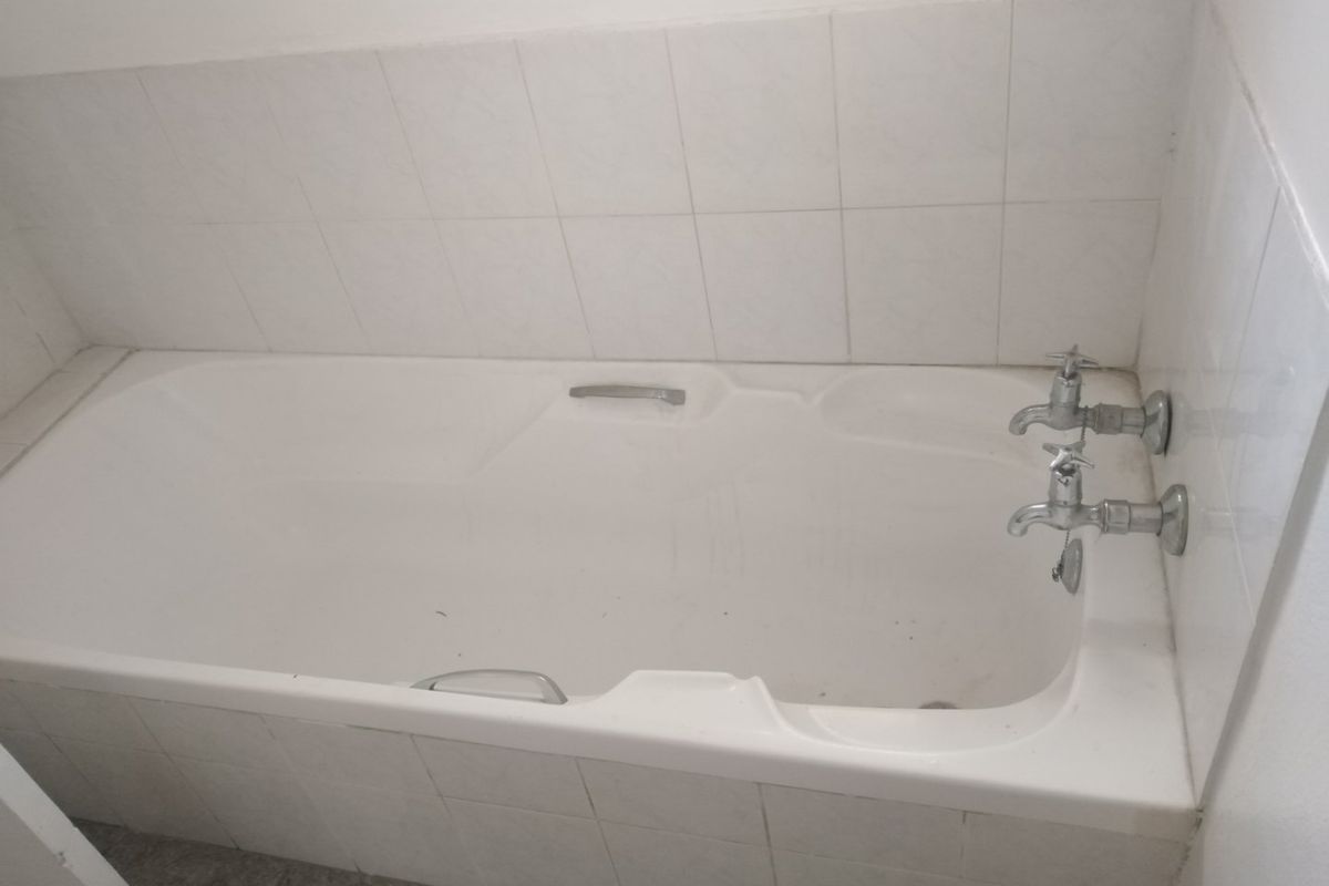 Bachelor Flat to Rent in Hatfield - Photo 4