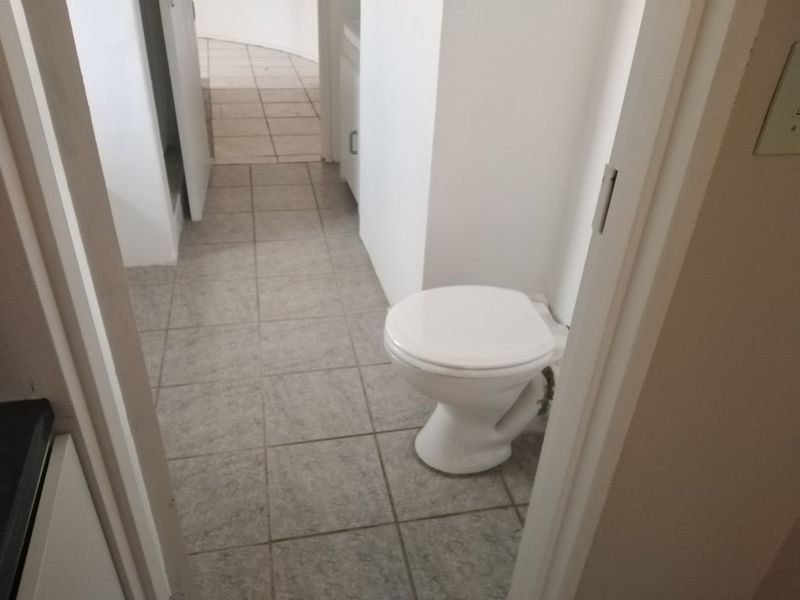 Bachelor Flat to Rent in Hatfield - Photo 6