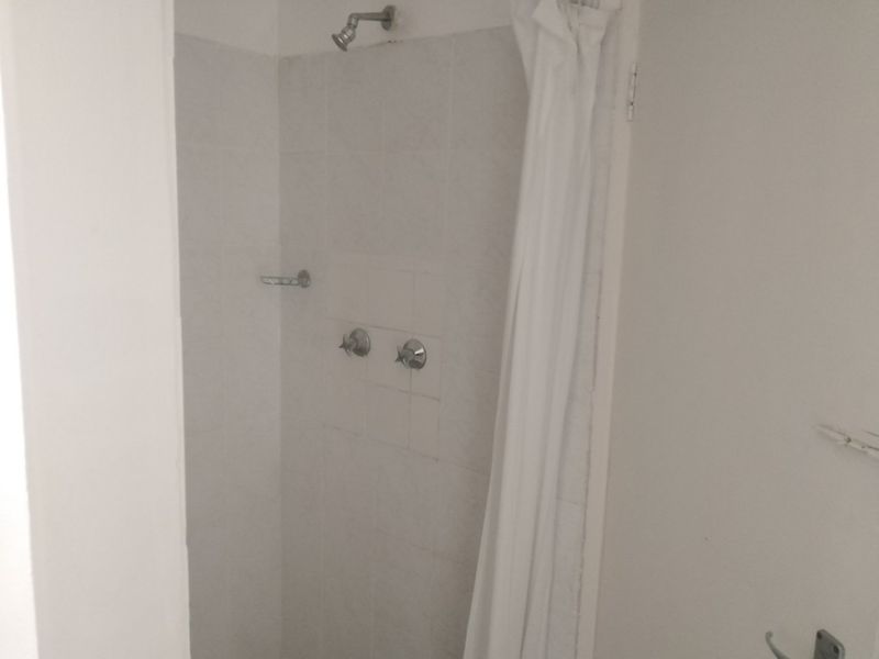 Bachelor Flat to Rent in Hatfield - Photo 5