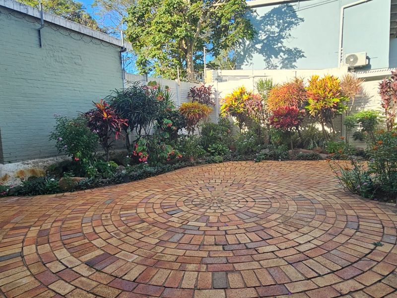 Townhouse That Ticks All The Boxes | Musgrave - Photo 3
